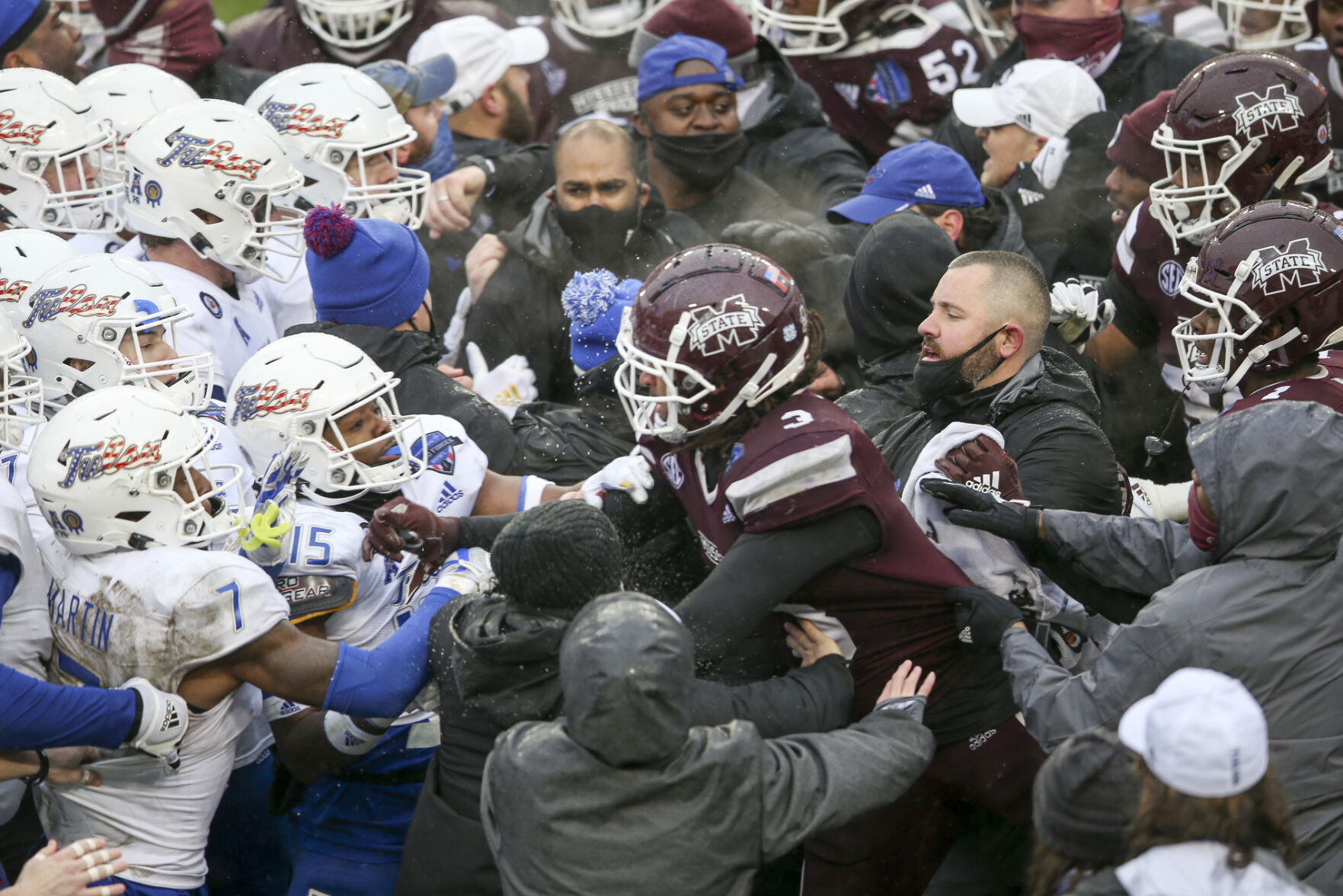 9t. Bowl brawl